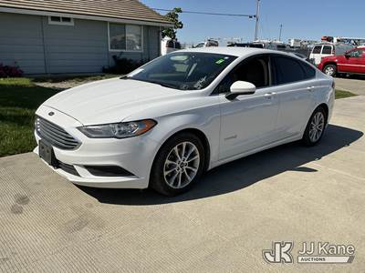 2017 Ford Fusion Hybrid S 4-Door Sedan