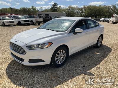 2016 Ford Fusion S 4-Door Sedan