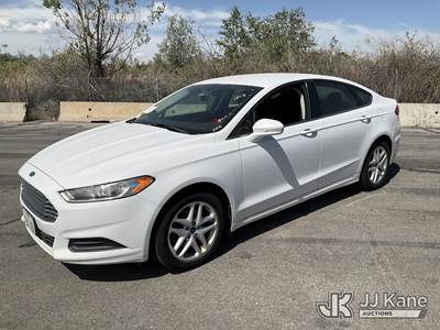 2013 Ford Fusion 4-Door Sedan