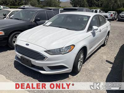 2017 Ford Fusion Hybrid SE 4-Door Sedan