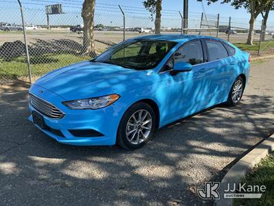 2017 Ford Fusion Hybrid SE 4-Door Sedan