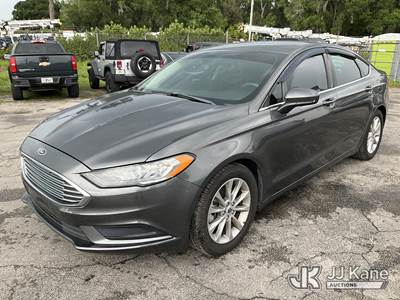 2017 Ford Fusion SE 4-Door Sedan