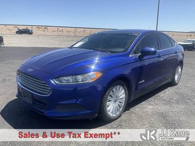 2016 Ford Fusion Hybrid 4-Door Sedan