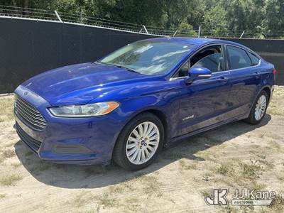 2014 Ford Fusion Hybrid SE 4-Door Sedan