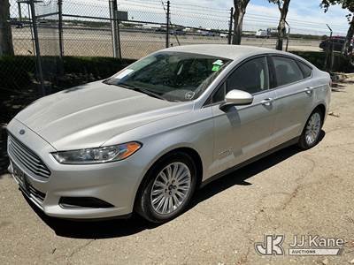 2016 Ford Fusion Hybrid S 4-Door Sedan