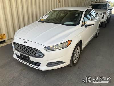 2014 Ford Fusion S 4-Door Sedan