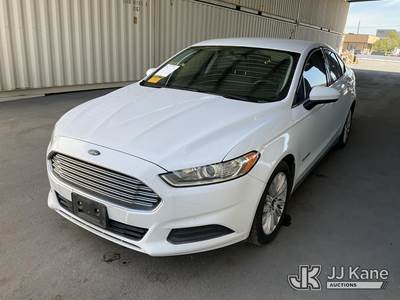 2016 Ford Fusion Hybrid S 4-Door Sedan