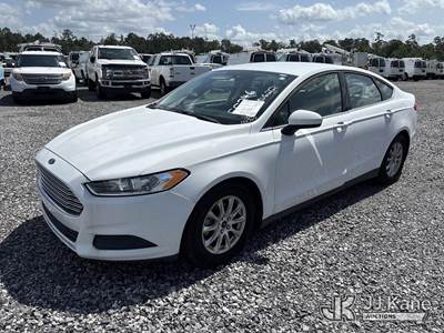 2016 Ford Fusion 4-Door Sedan
