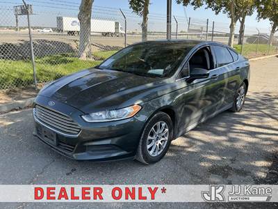 2016 Ford Fusion 4-Door Sedan