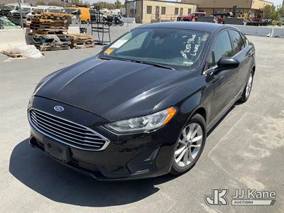 2019 Ford Fusion 4-Door Sedan