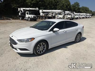 2017 Ford Fusion 4-Door Sedan