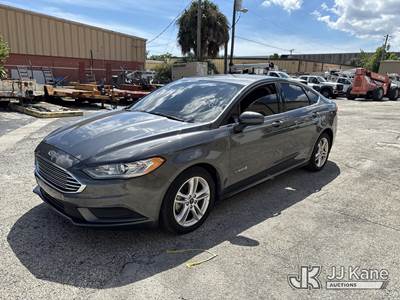 2018 Ford Fusion Hybrid 4-Door Sedan