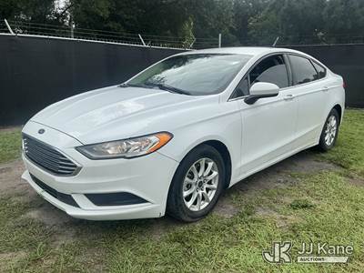 2018 Ford Fusion 4-Door Sedan