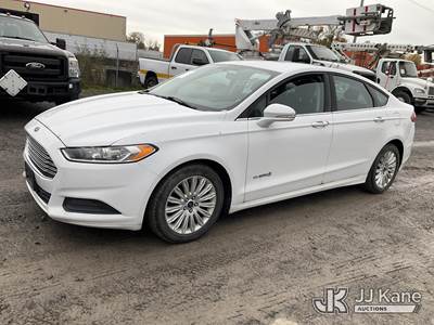 2013 Ford Fusion SE 4-Door Sedan
