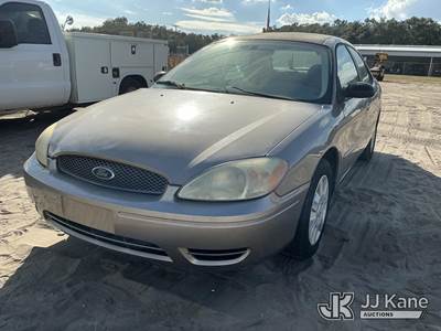 2007 Ford Taurus 4-Door Sedan
