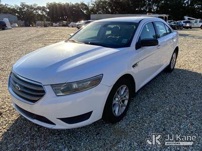 2014 Ford Taurus 4-Door Sedan