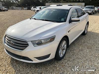 2013 Ford Taurus SEL FWD 4-Door Sedan