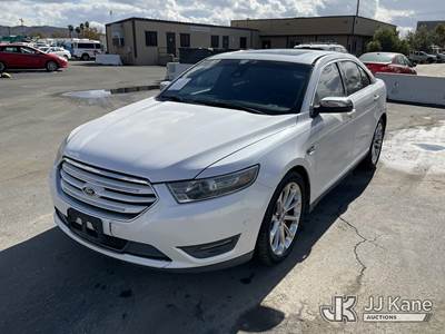 2013 Ford Taurus 4-Door Sedan Delivery