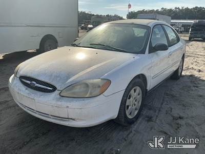 2001 Ford Taurus 4-Door Sedan