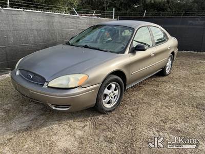 2006 Ford Taurus SE 4-Door Sedan