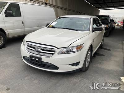 2011 Ford Taurus SE FWD 4-Door Sedan