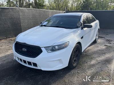 2015 Ford Taurus Police FWD 4-Door Sedan