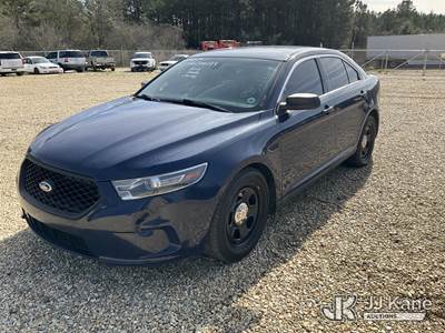 2015 Ford Taurus Police FWD 4-Door Sedan