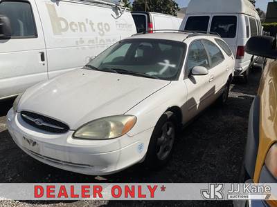 2002 Ford Taurus Wagon 4-Door Station Wagon
