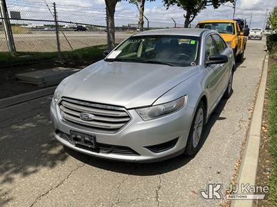2017 Ford Taurus SE FWD 4-Door Sedan
