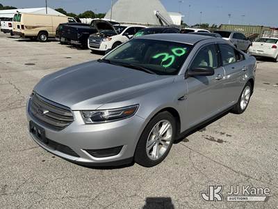 2019 Ford Taurus 4-Door Sedan