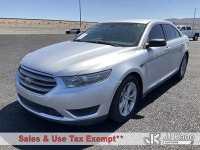 2016 Ford Taurus 4-Door Sedan