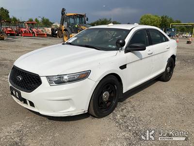 2016 Ford Taurus AWD Police 4-Door Sedan