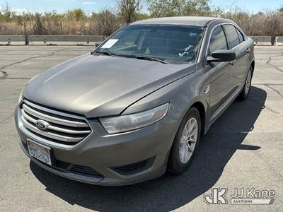 2014 Ford Taurus 4-Door Sedan