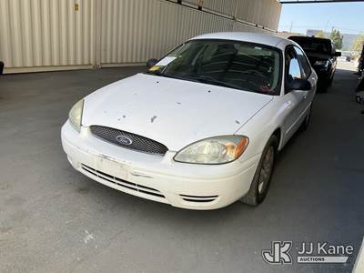 2006 Ford Taurus 4-Door Sedan