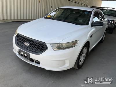 2013 Ford Taurus Police 4-Door Sedan