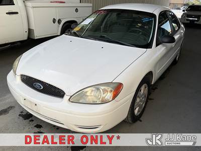 2006 Ford Taurus 4-Door Sedan