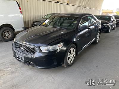 2013 Ford Taurus Police 4-Door Sedan