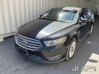 2013 Ford Taurus 4-Door Sedan