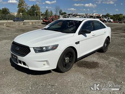 2016 Ford Taurus AWD Police Package 4-Door Sedan