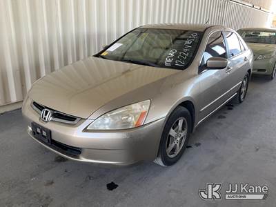 2005 Honda Accord Hybrid V6 5-Speed AT 4-Door Sedan
