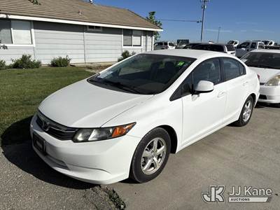2012 Honda Civic CNG Sedan 5-Speed AT 4-Door Sedan