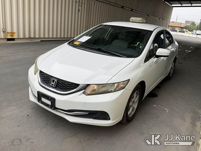 2014 Honda Civic CNG Sedan 5-Speed AT 4-Door Sedan