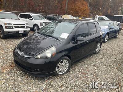 2007 Honda Fit 4-Door Hatch Back