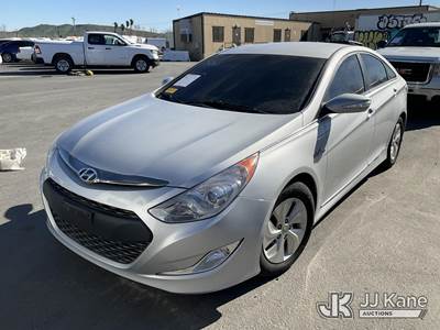 2015 Hyundai Sonata 4-Door Sedan
