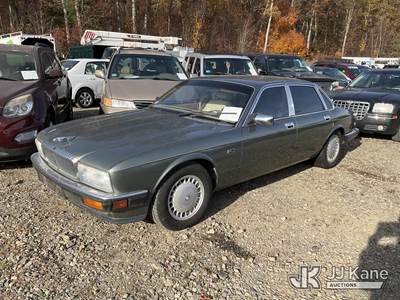 1993 Jaguar XJ Sedan 4-Door Sedan