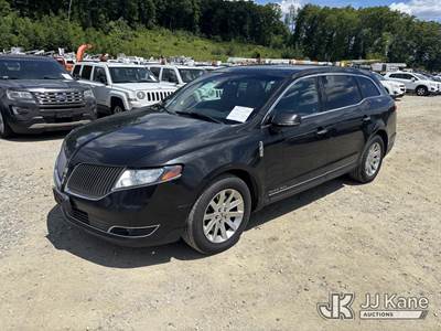 2014 Lincoln MKT AWD 4-Door Sport Utility Vehicle