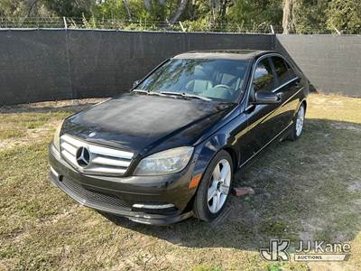 2011 Mercedes-Benz C-Class 4-Door Sedan