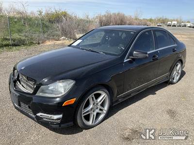 2013 Mercedes-Benz C-Class 4-Door Sedan