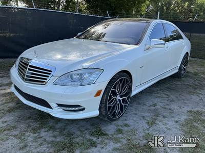2012 Mercedes-Benz S-Class S550 4-Door Sedan