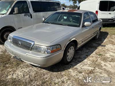 2004 Mercury Grand Marquis 4-Door Sedan